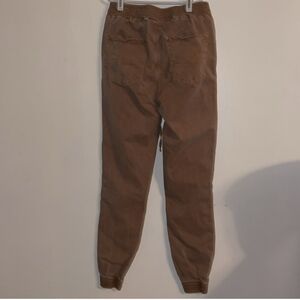 American eagle joggers